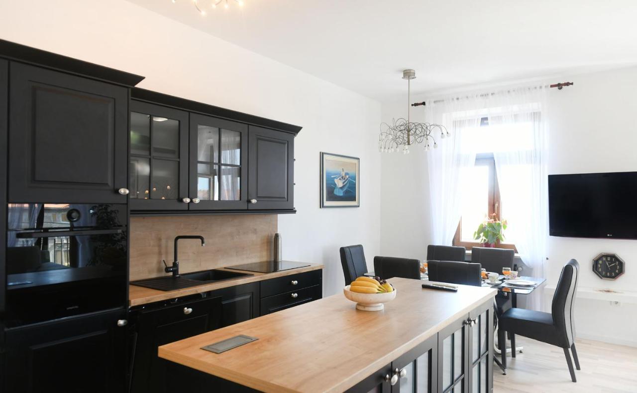 Divia Apartment Рієка Екстер'єр фото